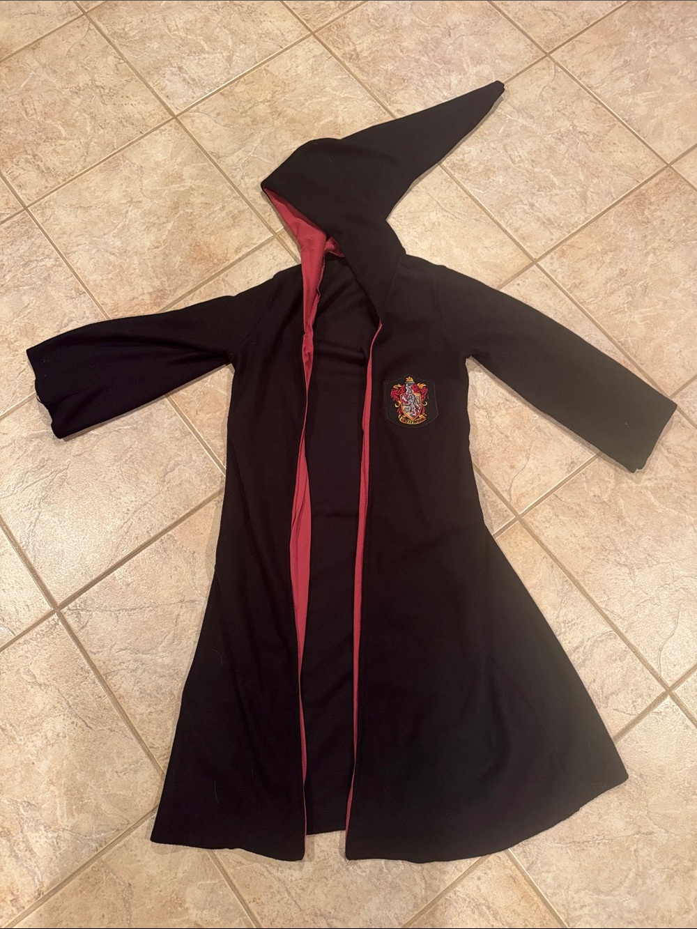 Kids Harry Potter Griffindor Costume Robe with Red Lining and Crest